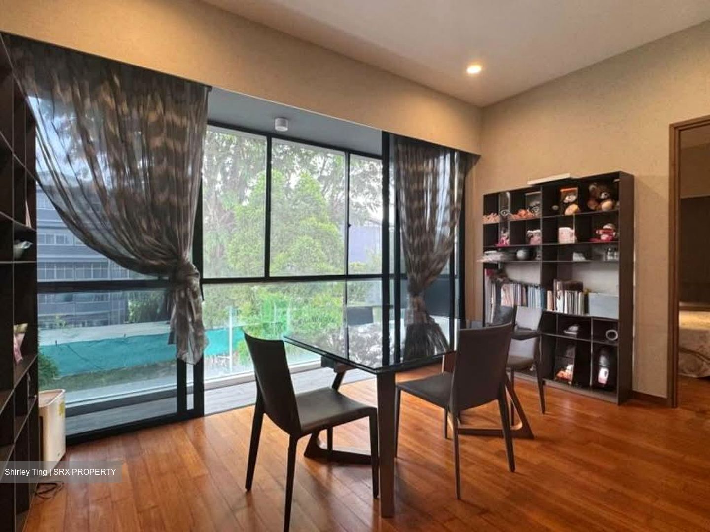 Kismis Residence (D21), Terrace #562578251